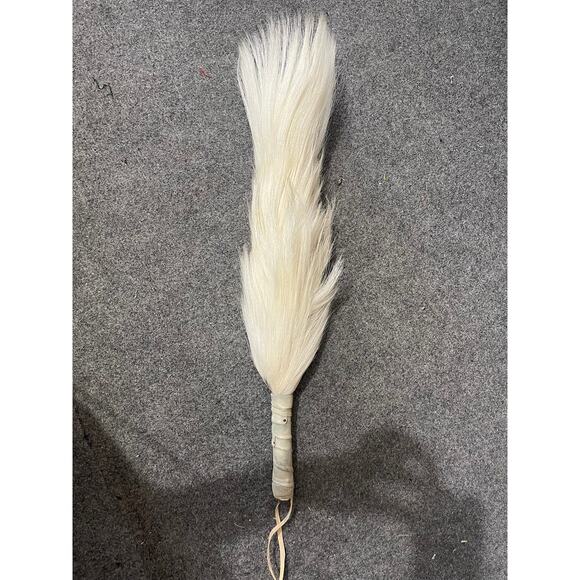 Nigerian horse tail,horse tail for traditional dance,Bridal horse tail accessory - Picture 4 of 5